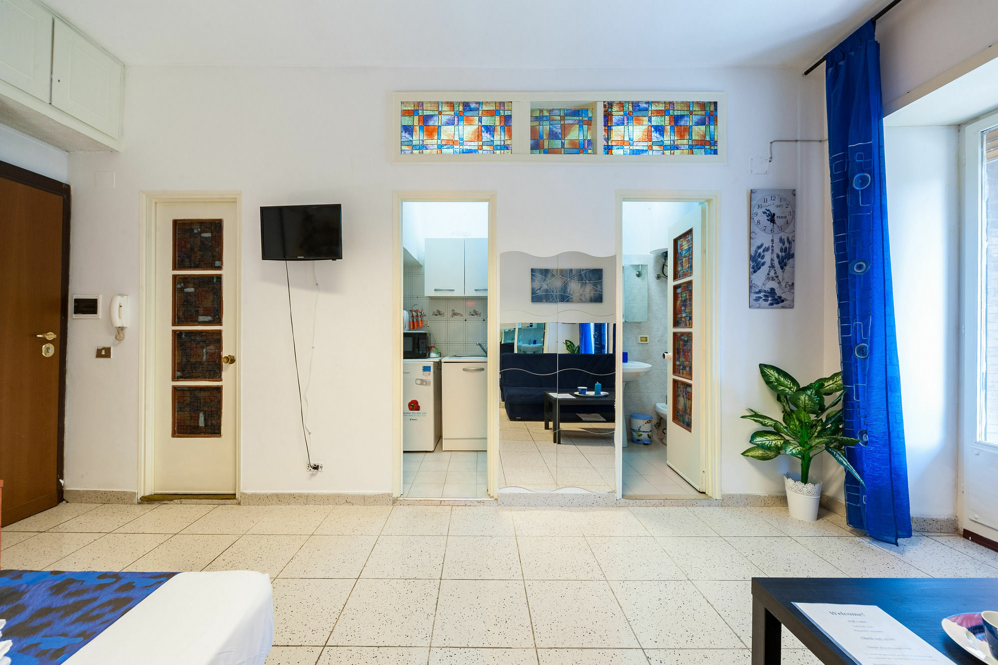 Hosting Flats Guesthouse Рим Екстериор снимка